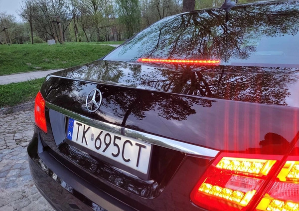 Mercedes-Benz Klasa E cena 52400 przebieg: 175000, rok produkcji 2012 z Kielce małe 436